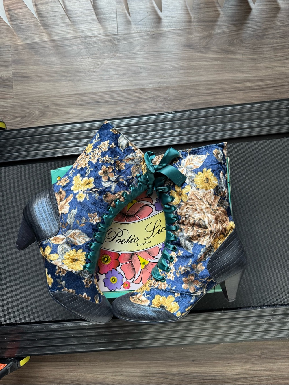 Poetic Licence Floral Boots EU41 US9.5